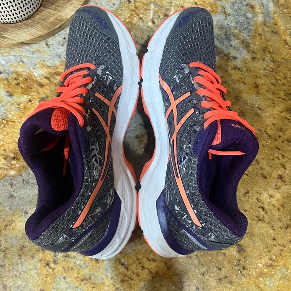 ASICS Gel Excite 4 size 7.5 - Picture 5 of 8